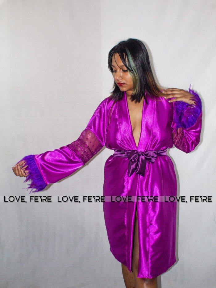 Contrast Lace Drop Shoulder Belted Satin Robe - Image 5